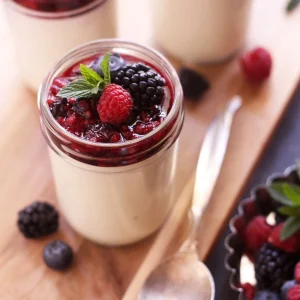 Panna Cotta mâm xôi